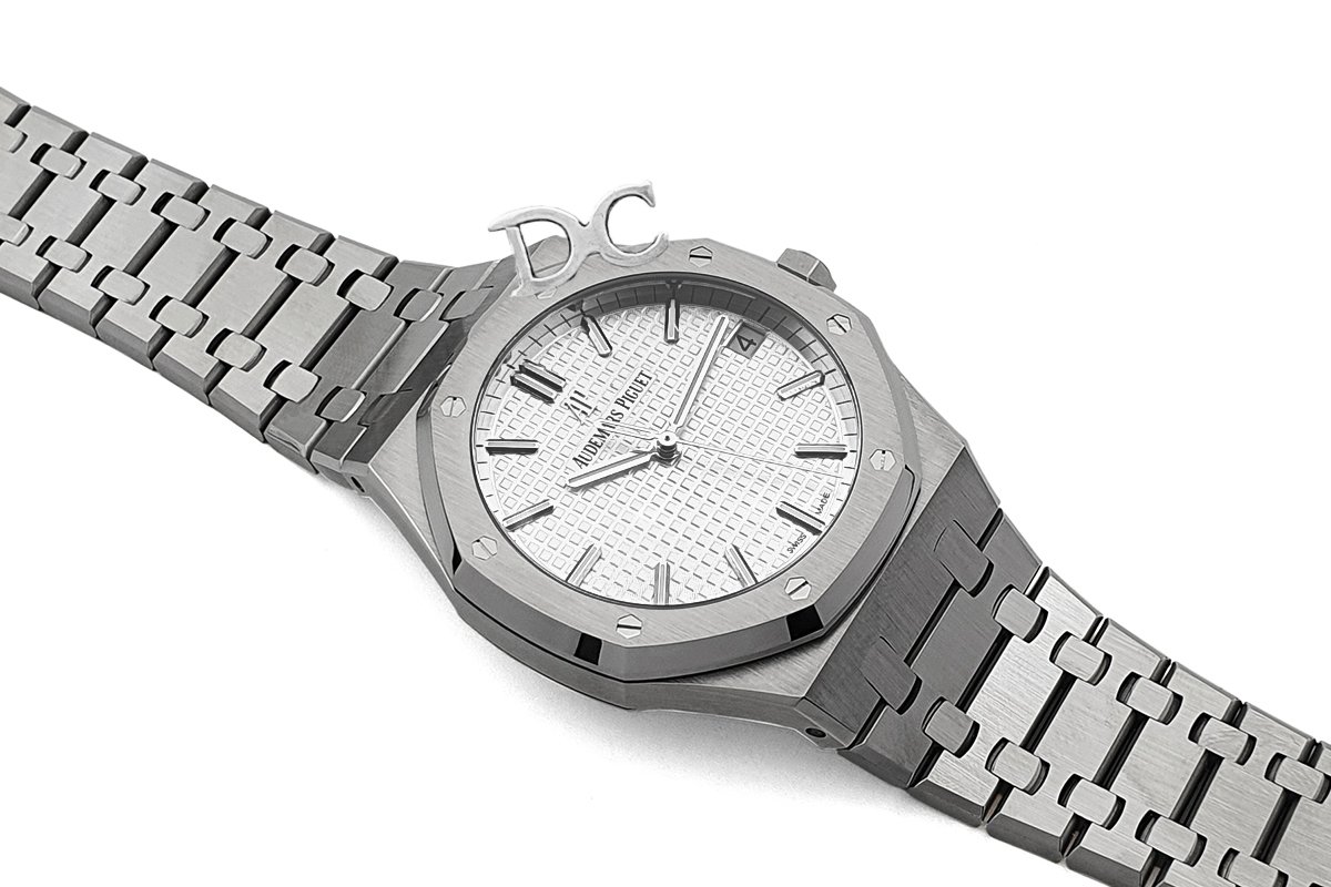 Royal Oak 15500 White Dial - Image 2