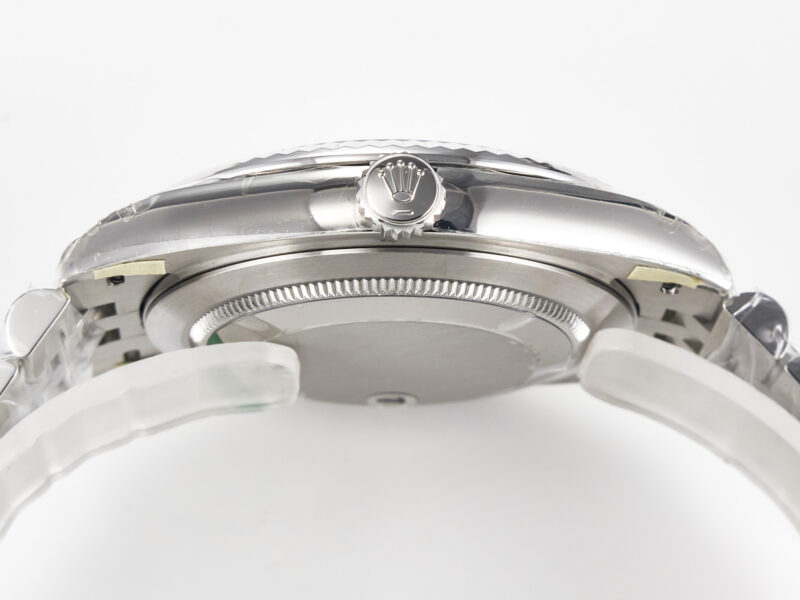 Datejust 36mm 126334 VSF Blue Dial Stick Markers in White Gold - Image 14