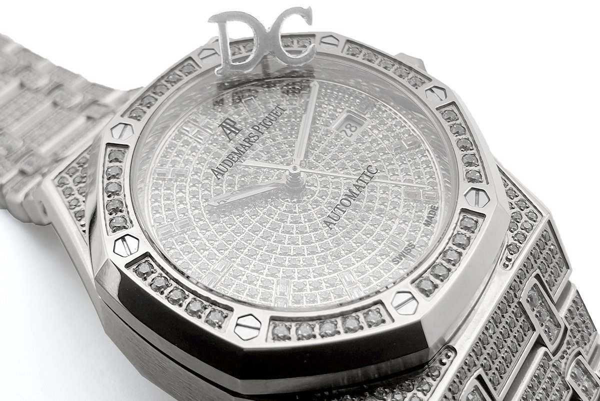 Royal Oak 41mm 15402 Full Diamond Paved In White Gold on Bracelet - Image 4