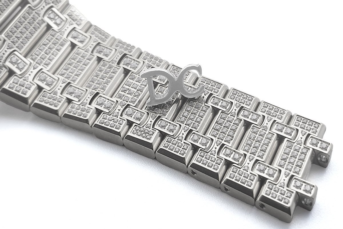 Royal Oak 41mm 15402 Full Diamond Paved In White Gold on Bracelet - Image 6