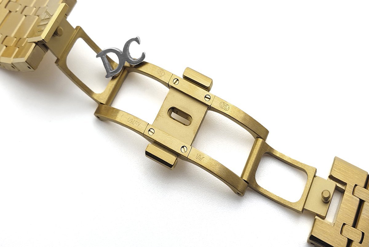 Royal Oak Self-Winding Chronograph Black/Gold Dial in Yellow Gold - Image 5