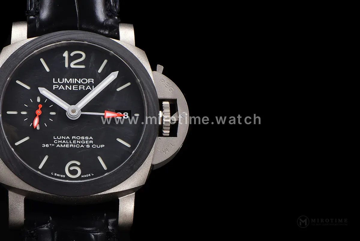 PAM1096 Luna Rossa GMT 42mm - Image 6