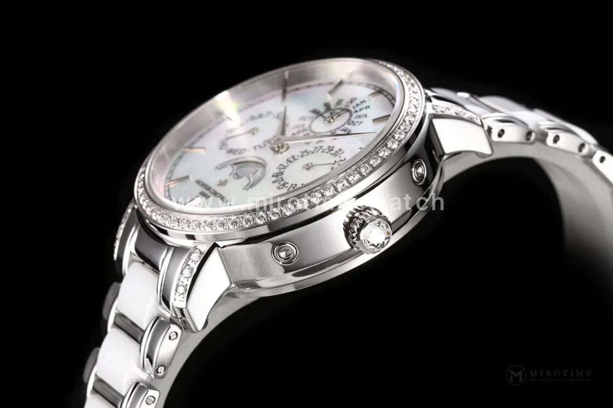 Traditionelle Perpetual Calendar Ultra-Thin 4305T/000G White Dial in White Gold on Bracelet - Image 6