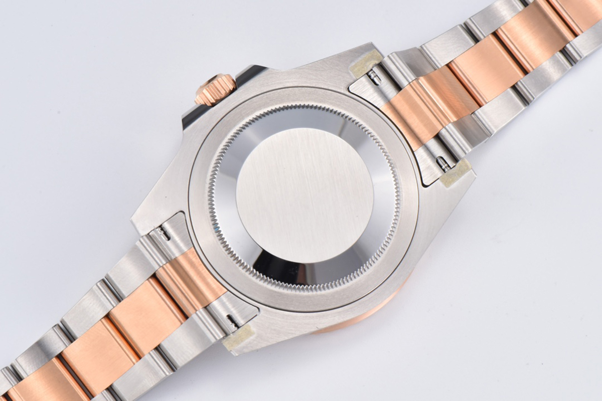 GMT Master II 126715 CHNR Clean Factory “Rootbeer” in Rose Gold and Steel - Image 13