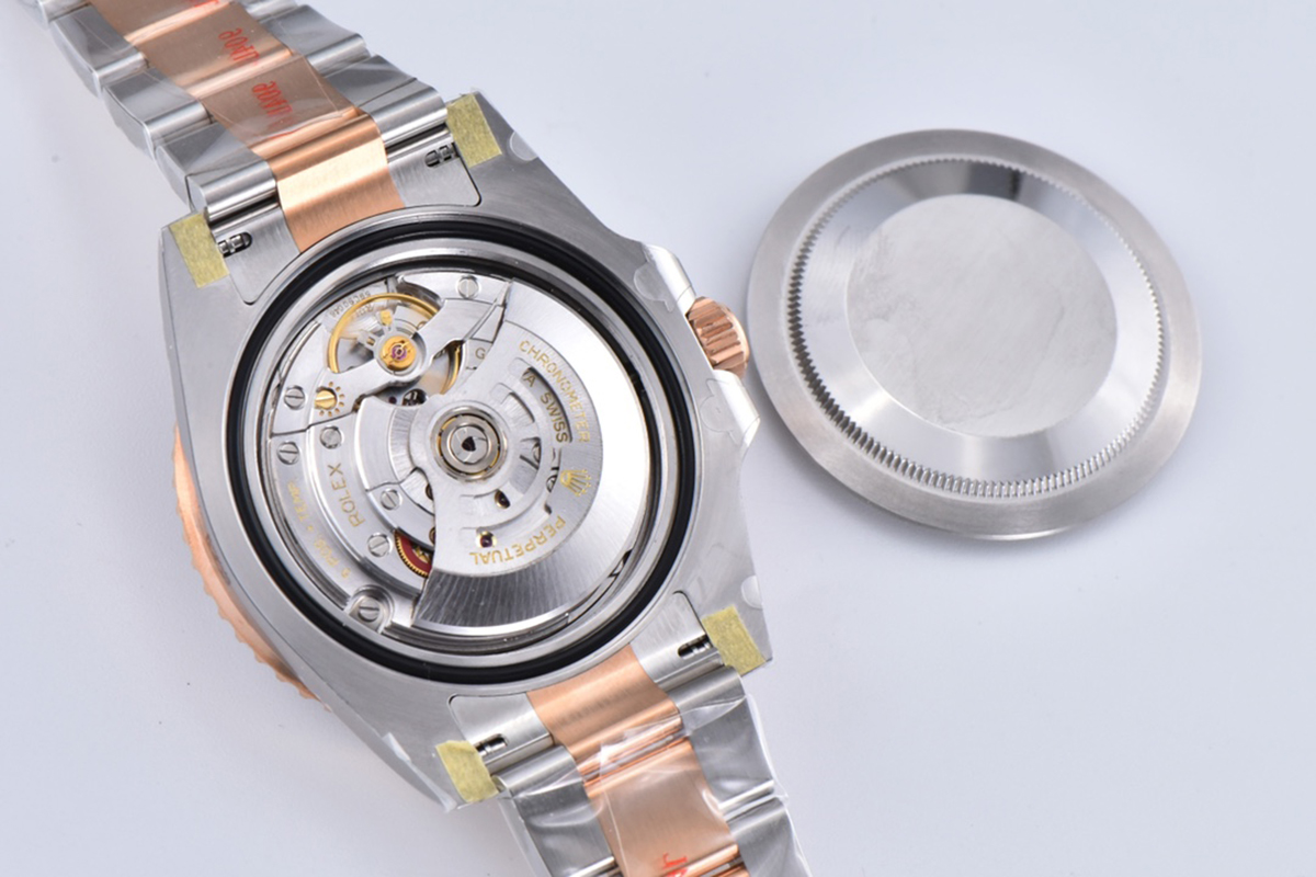 GMT Master II 126715 CHNR Clean Factory “Rootbeer” in Rose Gold and Steel - Image 14