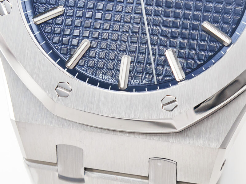 Royal Oak 41mm 15500 SS ZF 1:1 Best Edition Blue Textured Dial on SS Bracelet SA4302 Super Clone V3 - Image 9