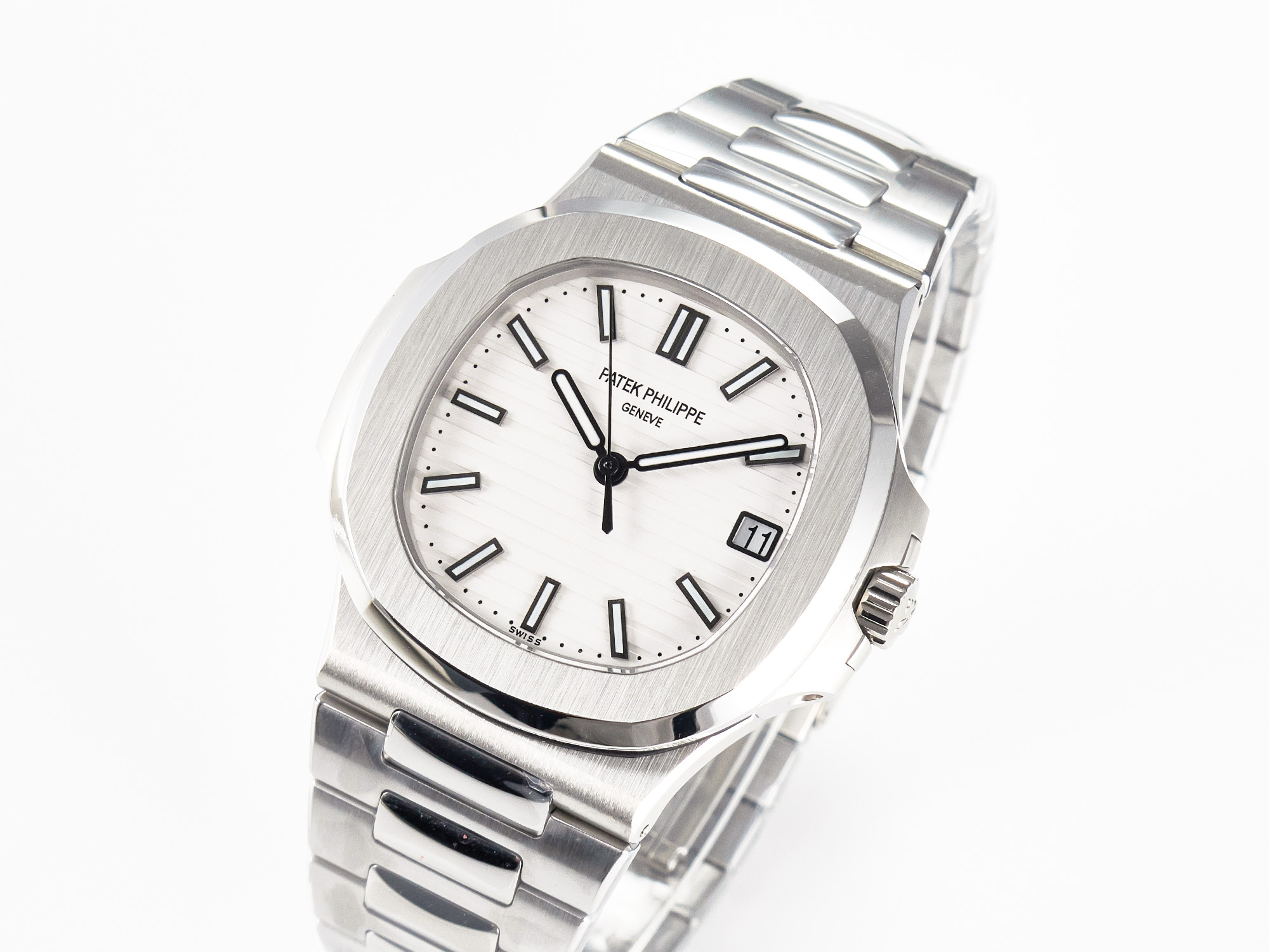 Nautilus 5711 3KF 1:1 Best Edition White Dial on SS Bracelet A324 Super Clone V2 - Image 2