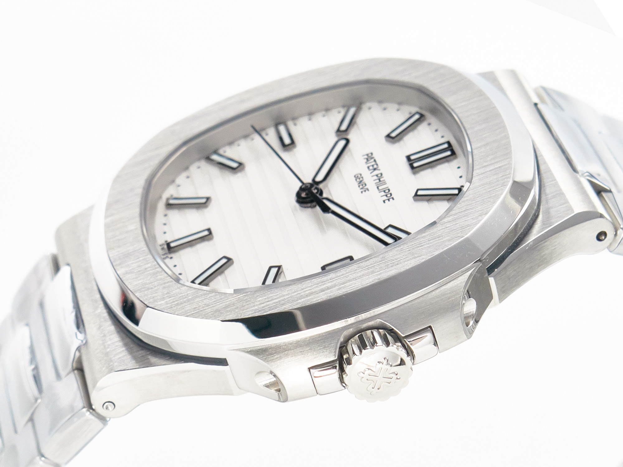 Nautilus 5711 3KF 1:1 Best Edition White Dial on SS Bracelet A324 Super Clone V2 - Image 6
