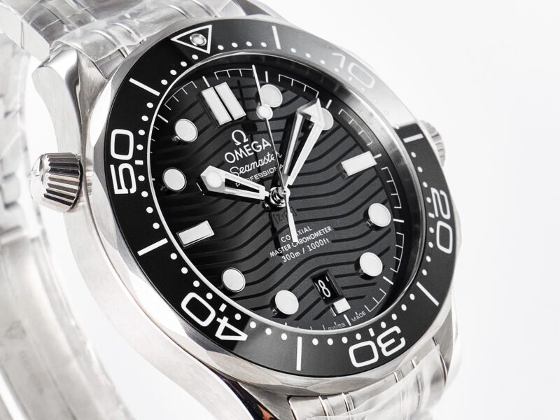 Seamaster Diver 300M VSF 1:1 Best Edition Black Ceramic Black Dial on SS Bracelet A8800 V2 - Image 2