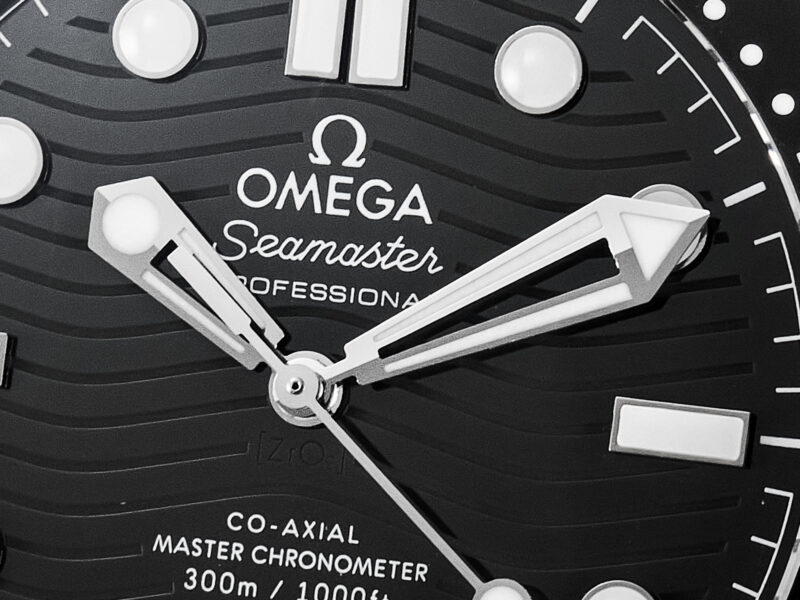 Seamaster Diver 300M VSF 1:1 Best Edition Black Ceramic Black Dial on SS Bracelet A8800 V2 - Image 8
