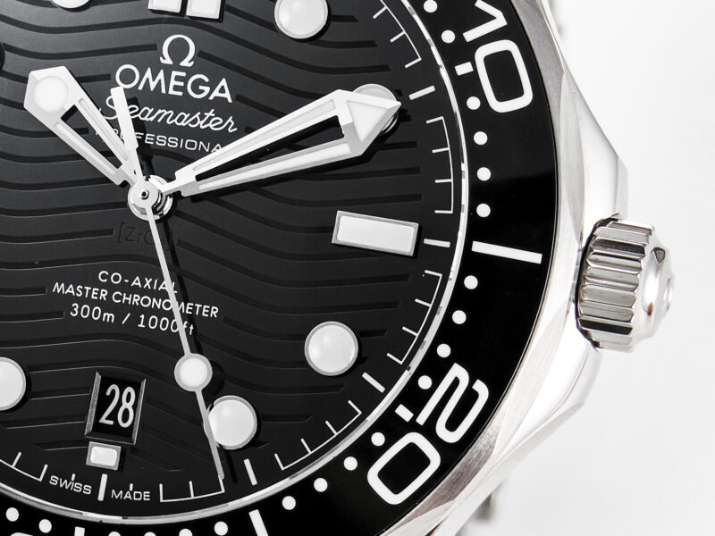 Seamaster Diver 300M VSF 1:1 Best Edition Black Ceramic Black Dial on SS Bracelet A8800 V2 - Image 11