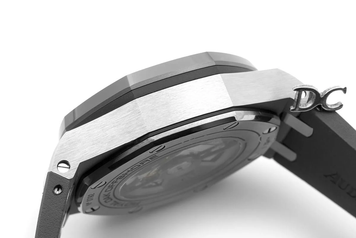 Royal Oak Offshore Novelty 44mm titanio 26400IO SIHH - immagine 3