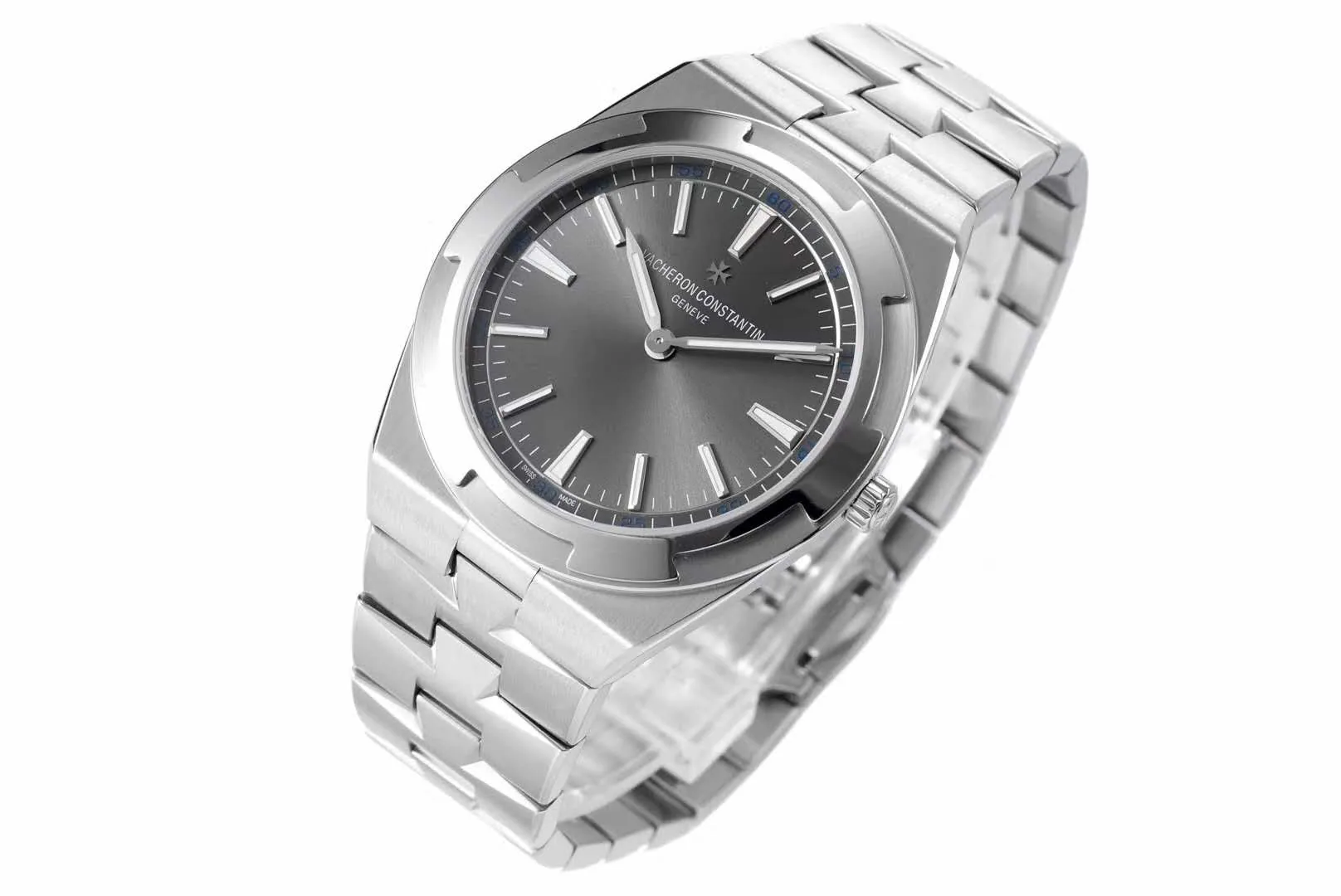 Overseas cadran gris Réf: 4500V – Image 7