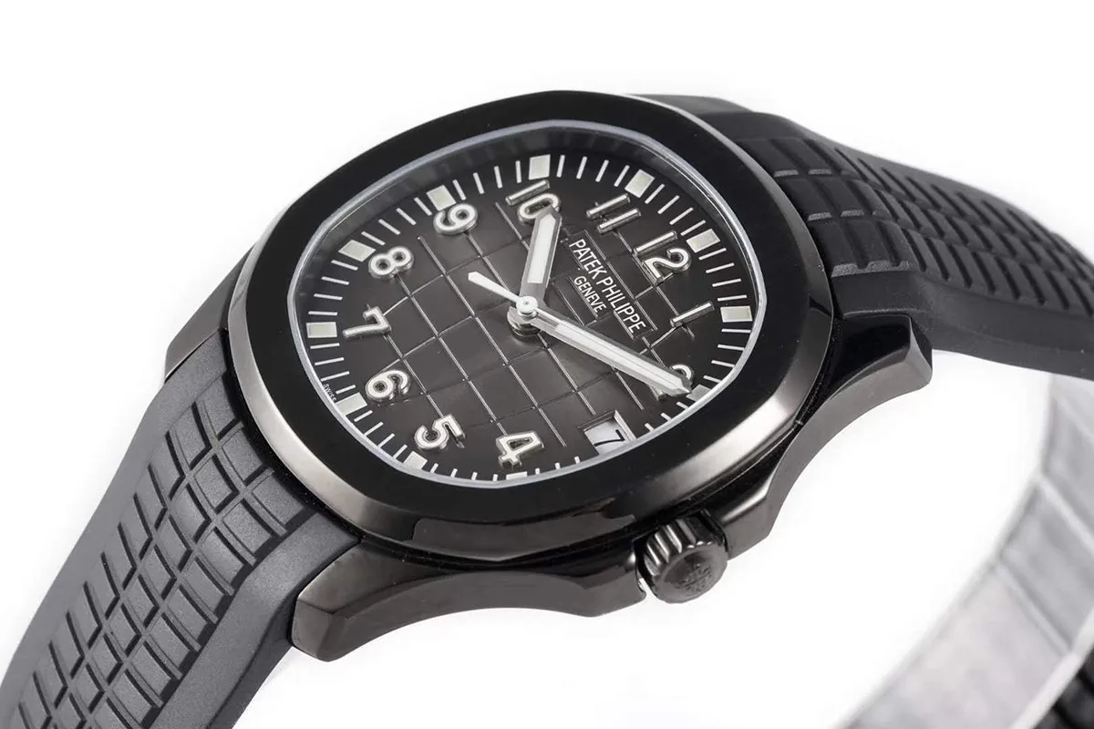 Aquanaut 5167A ‘Black Venom Limited Edition’ quadrante nero su cinturino in gomma nero - immagine 2
