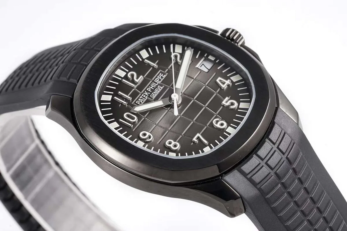 Aquanaut 5167A ‘Black Venom Limited Edition’ quadrante nero su cinturino in gomma nero - immagine 8