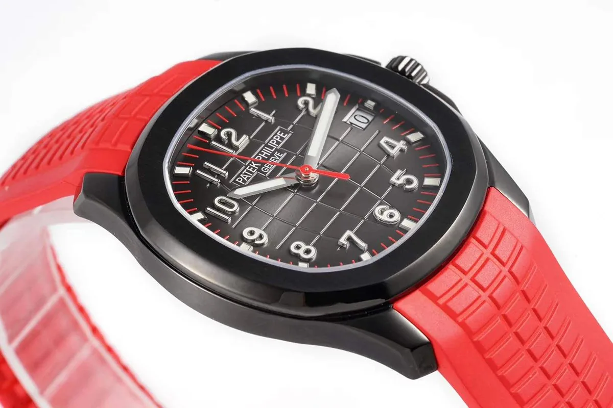 Aquanaut 5167A ‘Black Venom Limited Edition’ schwarzes Zifferblatt am roten Kautschukarmband – Bild 6