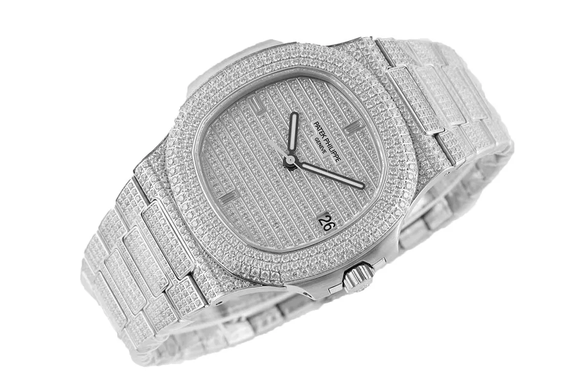 Nautilus Jumbo 5711 cadran diamants en or blanc pavé de diamants – Image 3