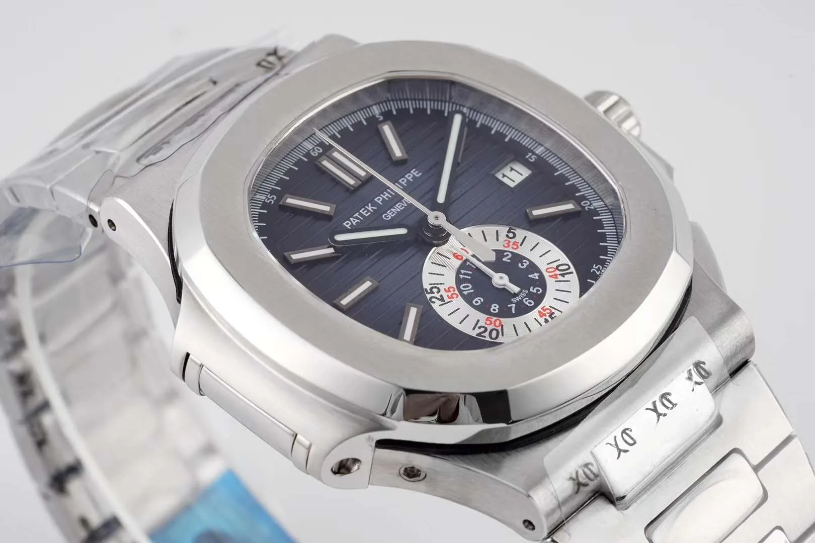 Nautilus 5980/1A-001 esfera azul en acero - Imagen 5