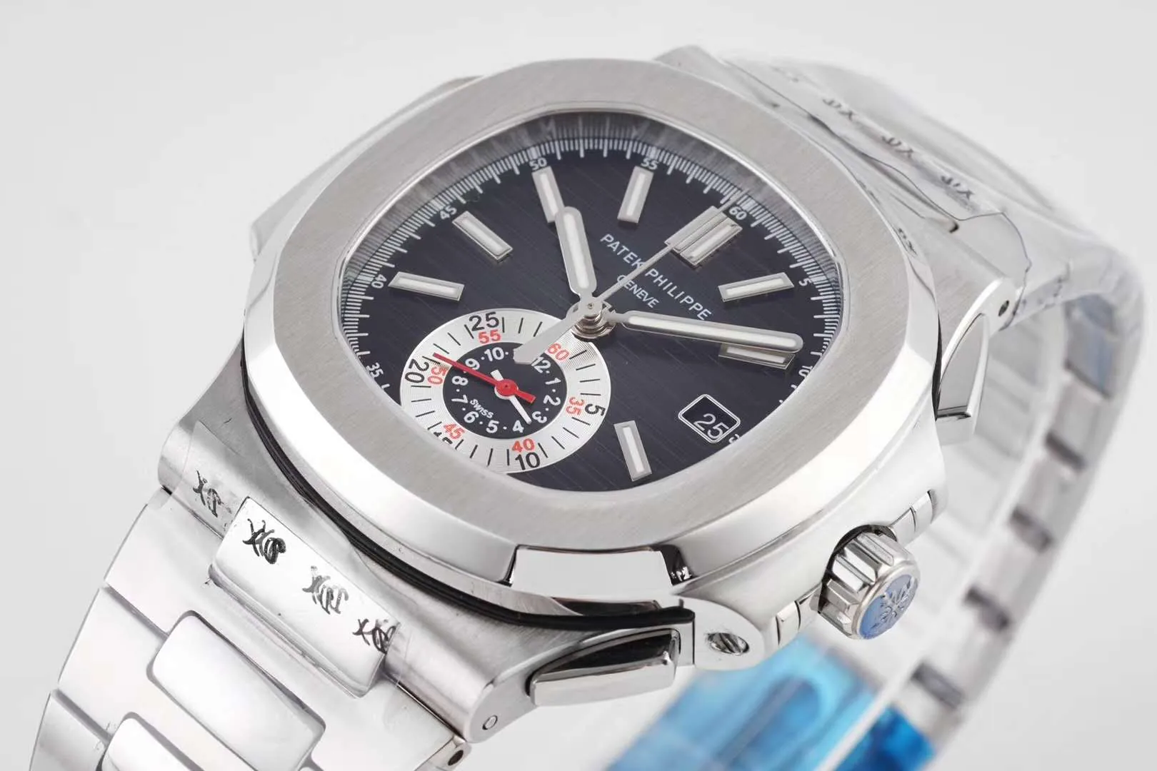 Nautilus 5980/1A-014 esfera negra en acero - Imagen 4