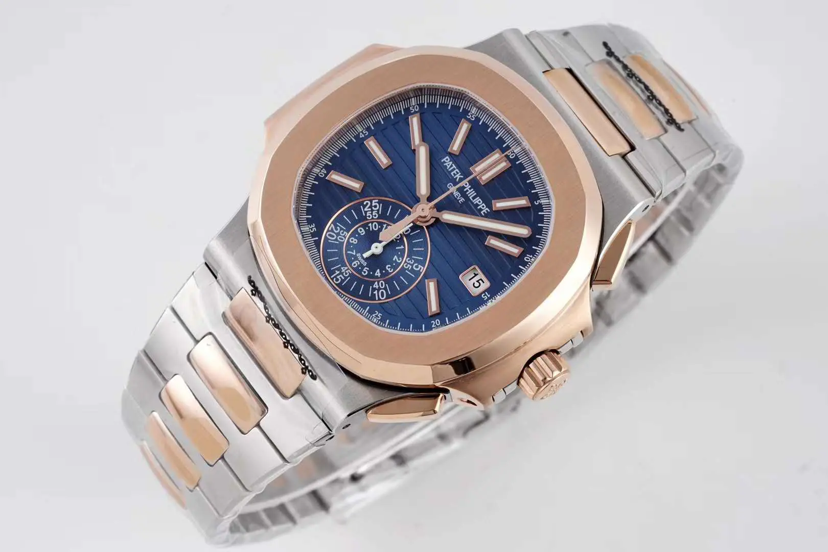 Nautilus Chronograph 5980/1AR en acero y oro rosa - Imagen 2