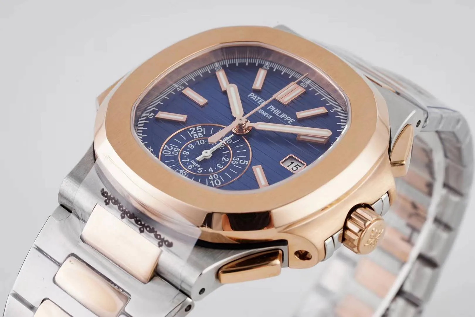 Nautilus Chronograph 5980/1AR en acero y oro rosa - Imagen 5