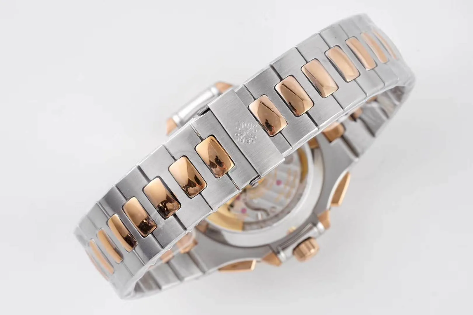 Nautilus Chronograph 5980/1AR en acero y oro rosa - Imagen 7