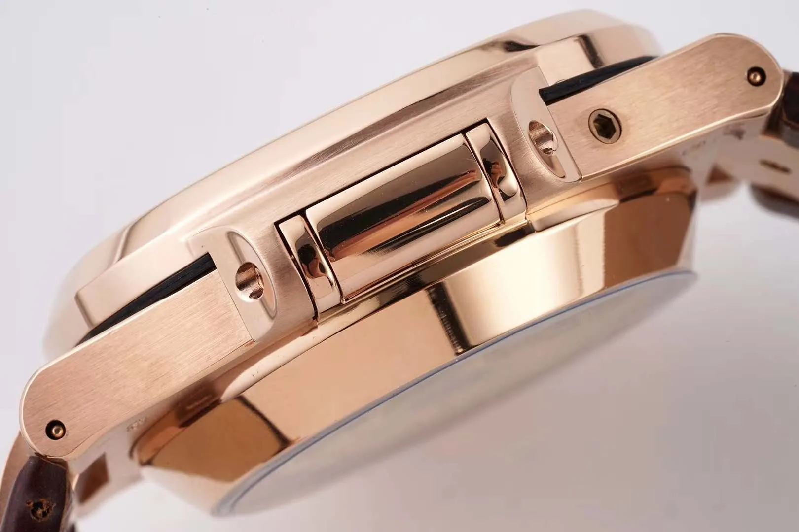 Nautilus Chronograph 5980/R-001 in Roségold am braunen Lederarmband – Bild 7