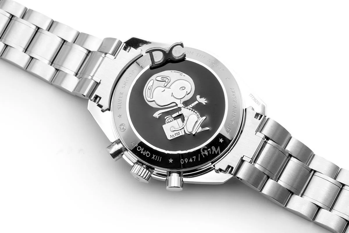 Speedmaster Professional Apollo 13 Silver Snoopy Award am Armband – Bild 6