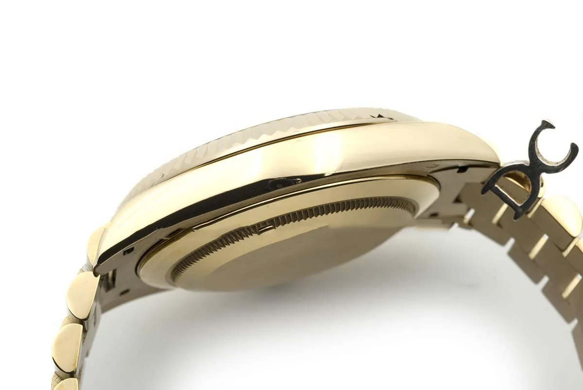Day-Date 40 228238 Clean Factory quadrante champagne in oro giallo - immagine 4