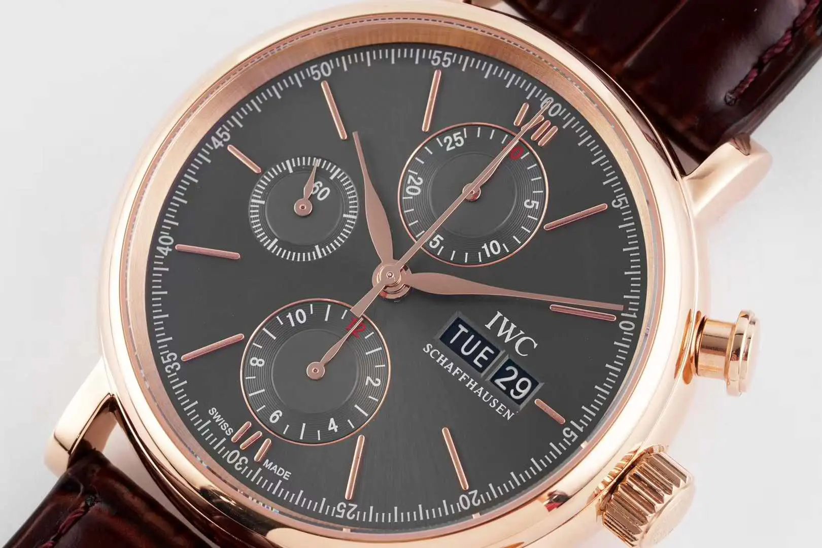 Portofino Chronograph IW391021 quadrante grigio in oro rosa - immagine 3