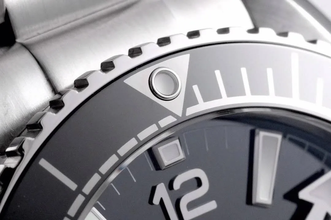 Seamaster Planet Ocean 600M Co-Axial Master Chronometer esfera negra 39.5mm con brazalete - Imagen 6
