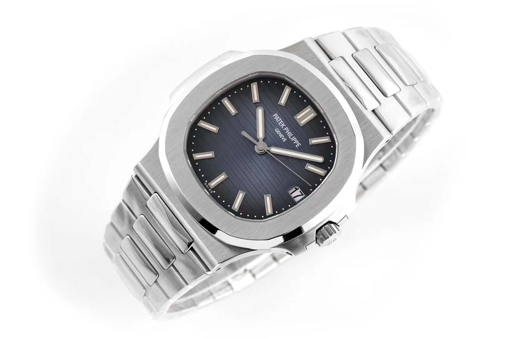 Nautilus Jumbo 5711/1A blaues Zifferblatt ZF – Bild 2