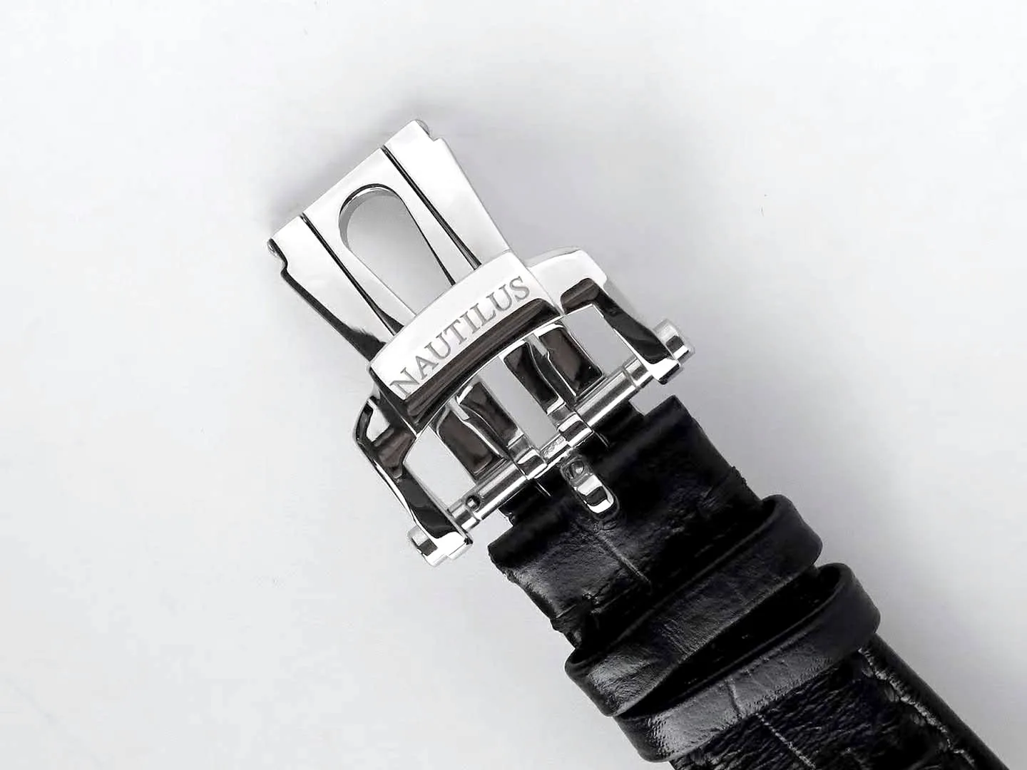 Nautilus Jumbo 5711 blaues Zifferblatt in Stahl mit schwarzem Lederarmband – Bild 7