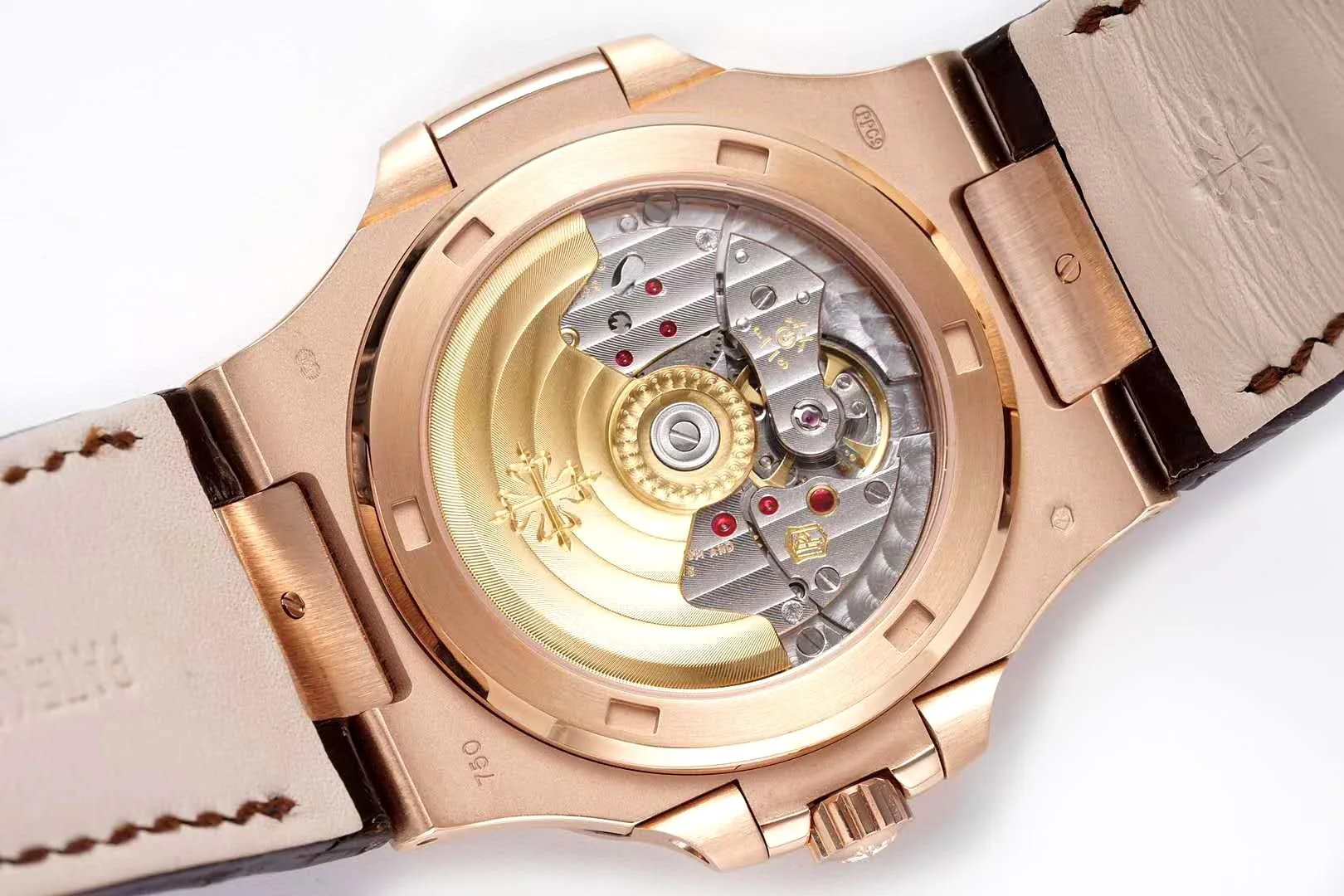Nautilus Jumbo 5711 cadran blanc en or rose avec bracelet en cuir marron – Image 6