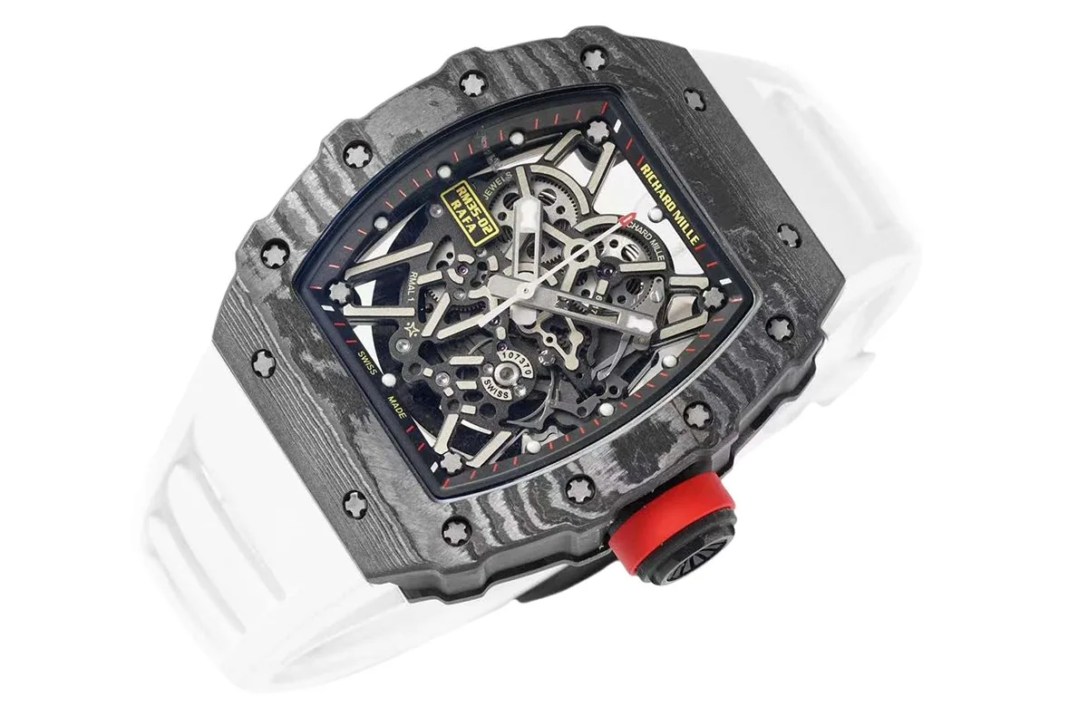 RM 035-02 Rafael Nadal carbone NTPT sur bracelet en caoutchouc blanc – Image 2