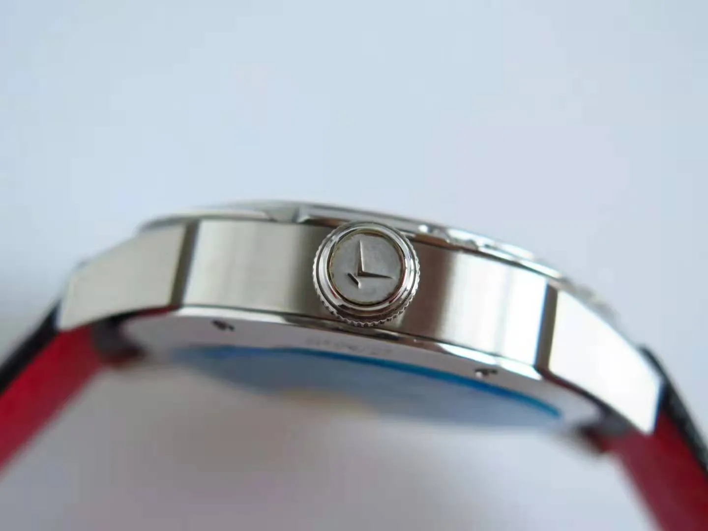 Wristmons Crown nero con cravatta - immagine 5