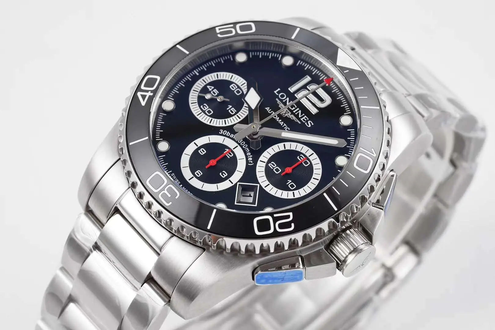 Hydroconquest cadran noir sur bracelet – Image 3