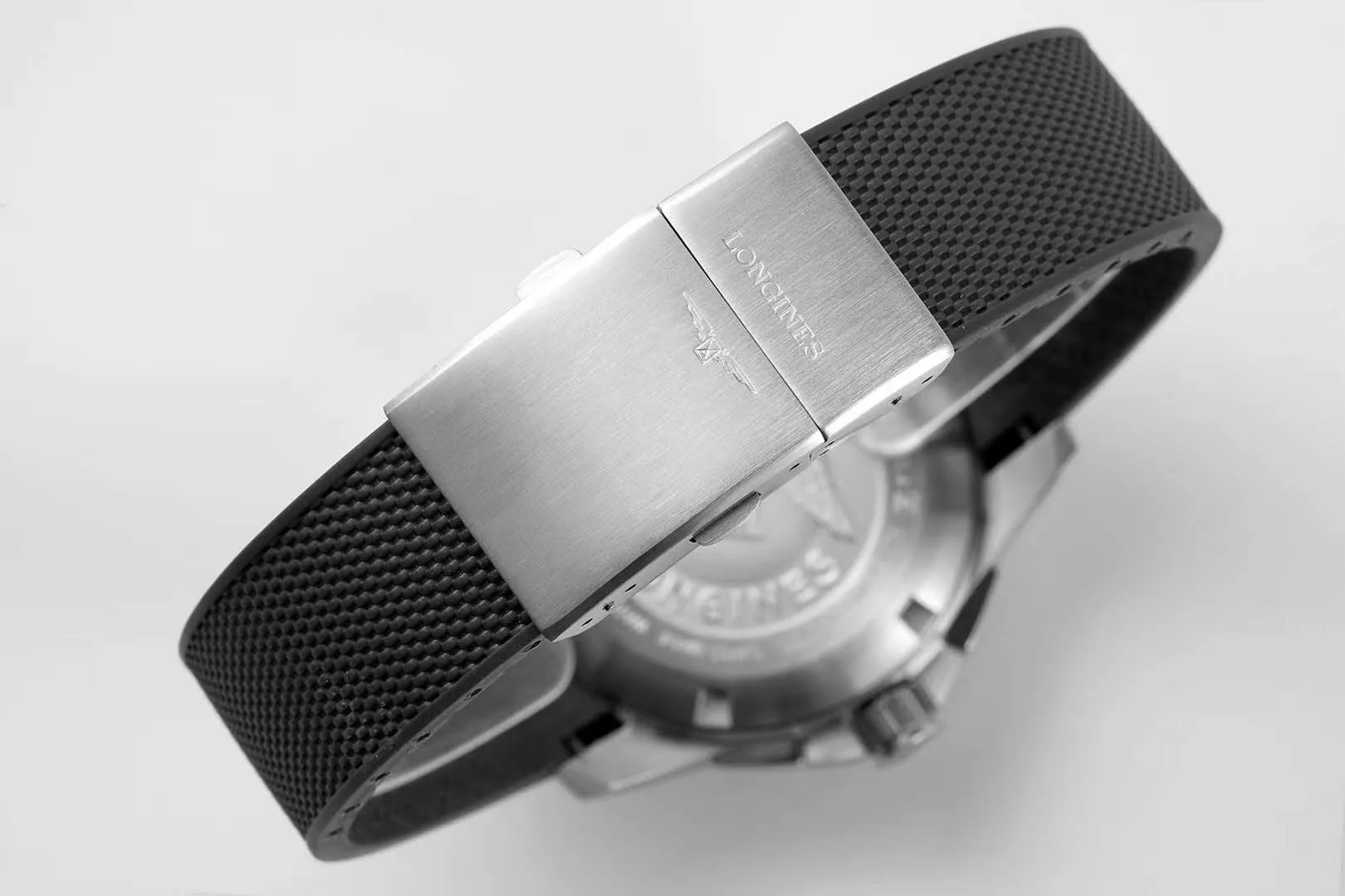 Hydroconquest cadran noir sur bracelet en caoutchouc – Image 8