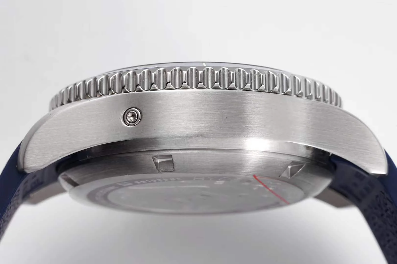 Hydroconquest cadran bleu sur bracelet en caoutchouc – Image 7