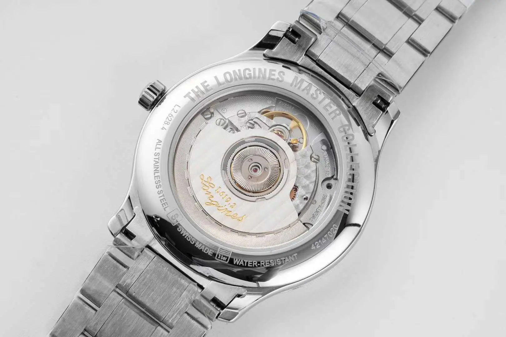 Master Collection cadran blanc sur bracelet – Image 7
