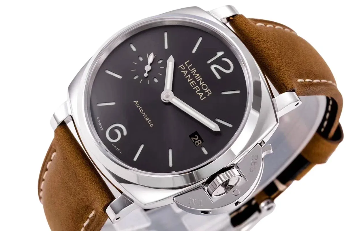 PAM904 Luminor Due 3 Days 42mm – Image 2