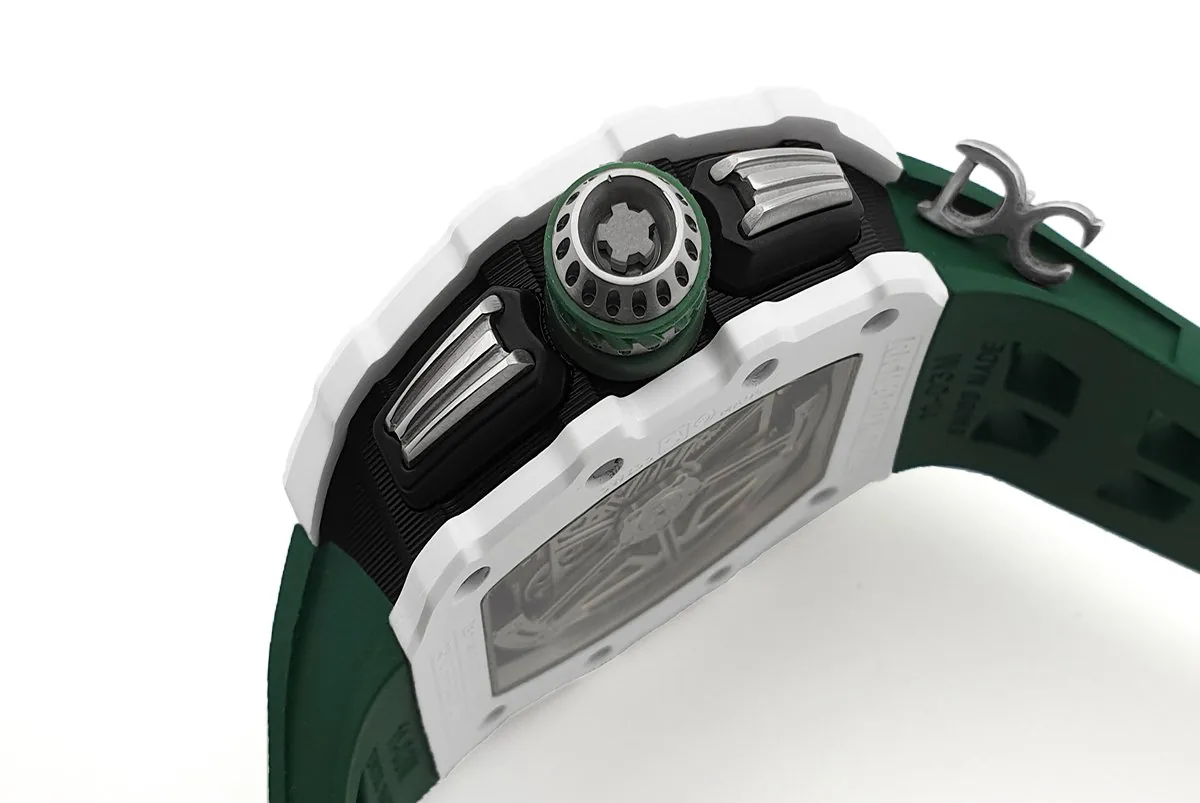 RM 011-02 Le Mans Classic chronographe vert sur bracelet en caoutchouc vert – Image 9