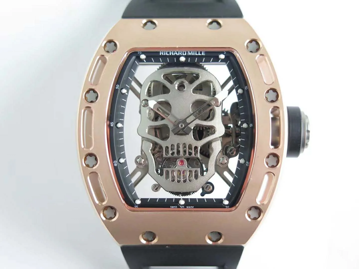 RM 052-01 Tourbillon Skull in Roségold – Bild 4