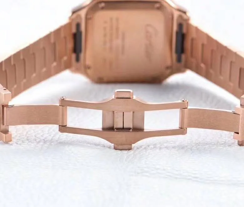 Santos de Cartier esfera blanca con bisel de diamantes en oro rosa - Imagen 6