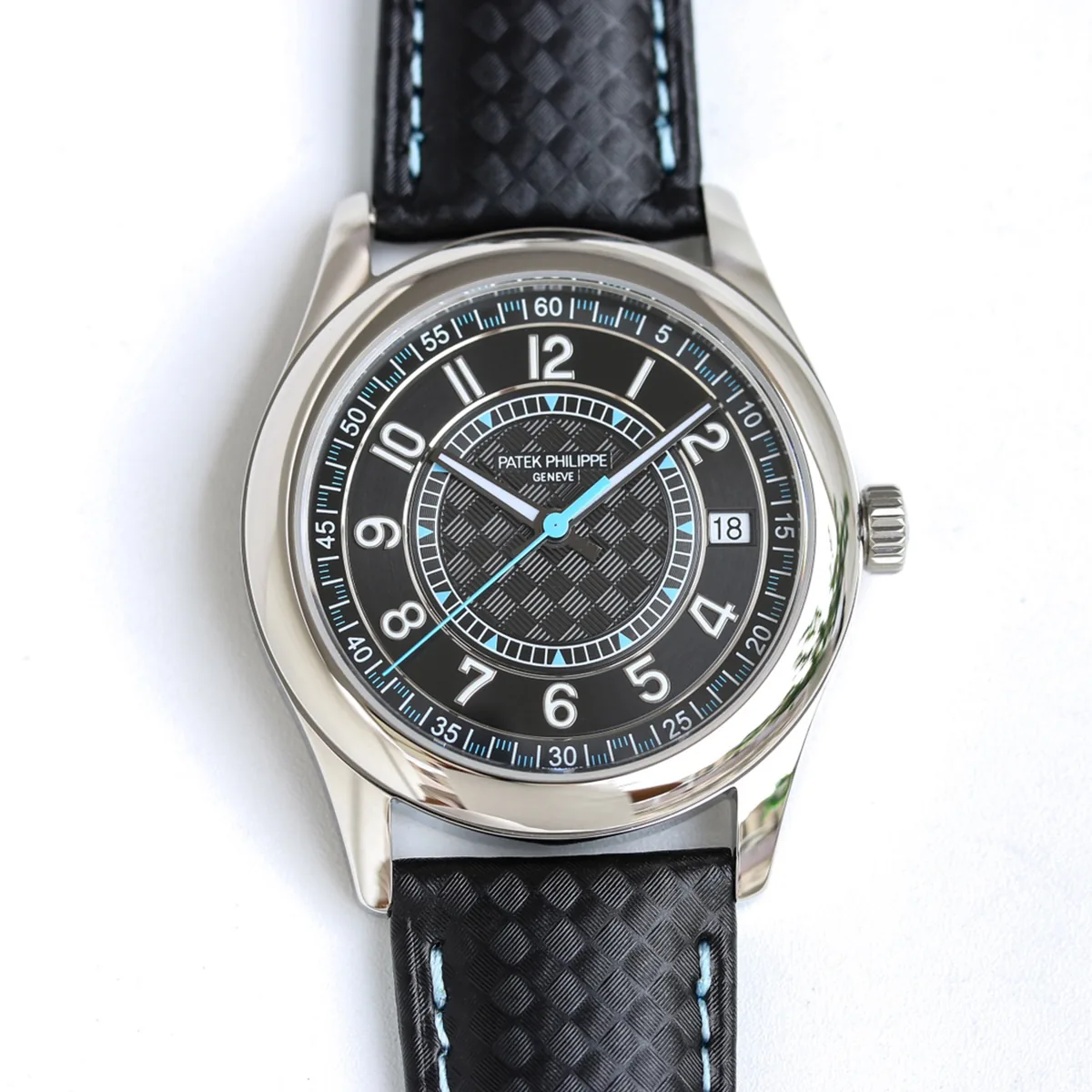 Calatrava 6007G-001 esfera negra y azul cielo en oro blanco