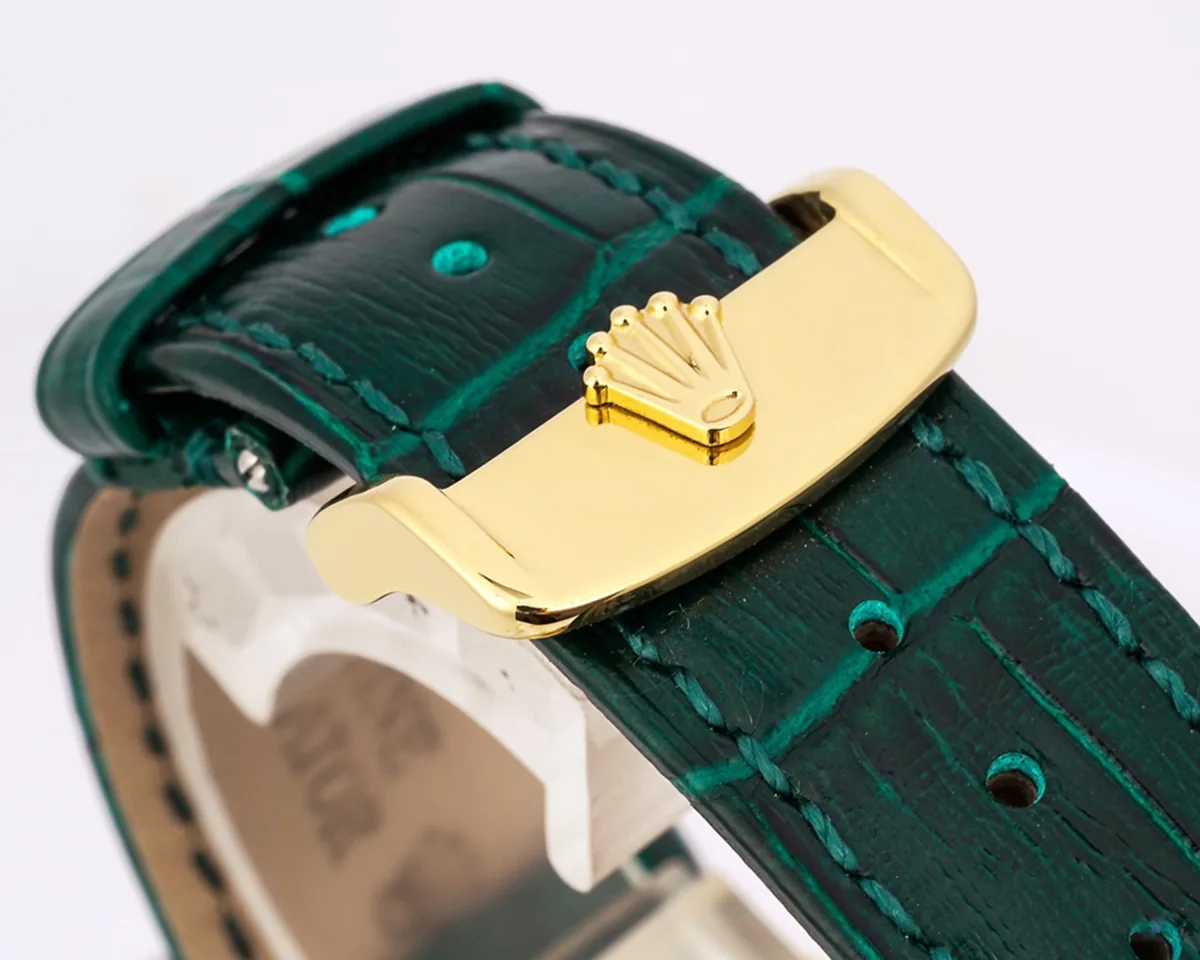 Day-Date 40 cadran vert en or jaune sur bracelet en cuir – Image 9