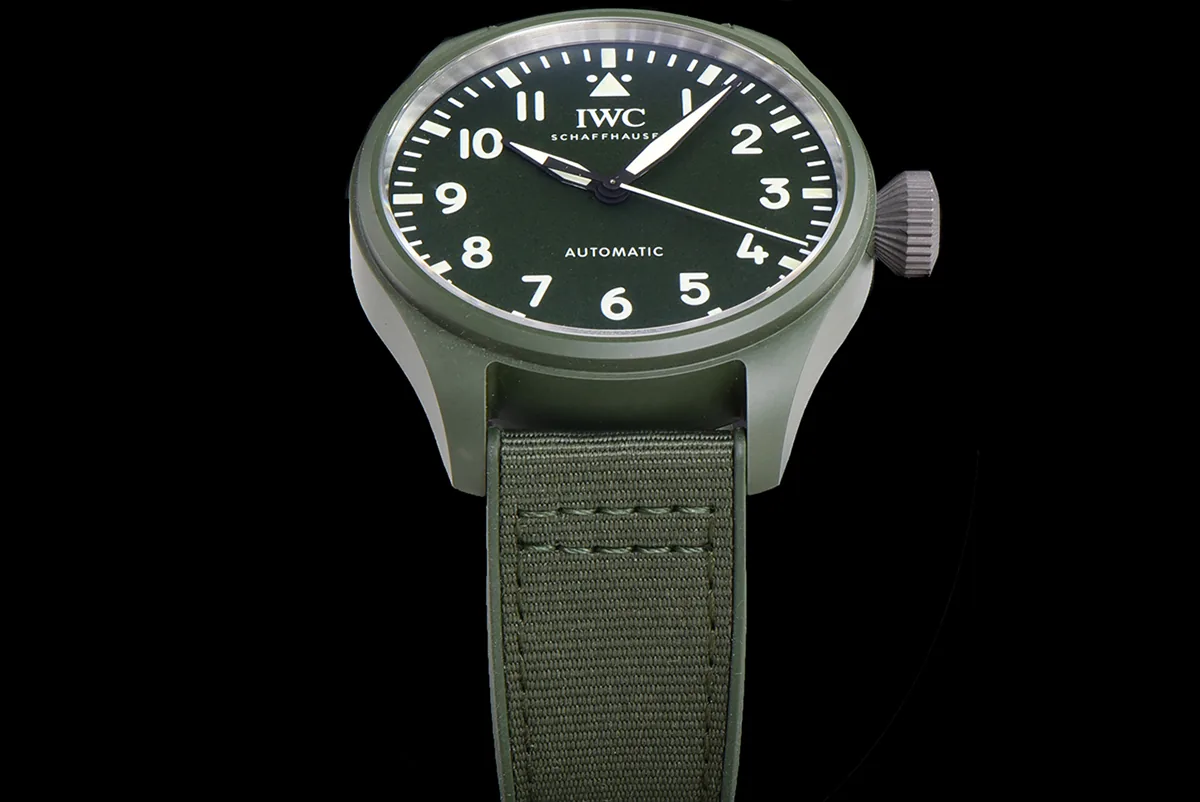 Big Pilot’s Watch 43 IW329802 Top Gun Edition Woodland con correa de camuflaje - Imagen 9