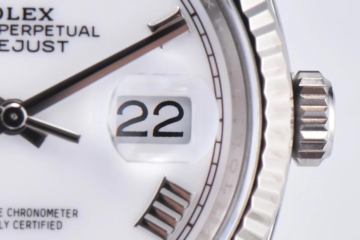 Datejust 36 126234 quadrante bianco con numeri romani in acciaio su bracciale Jubilee - immagine 4