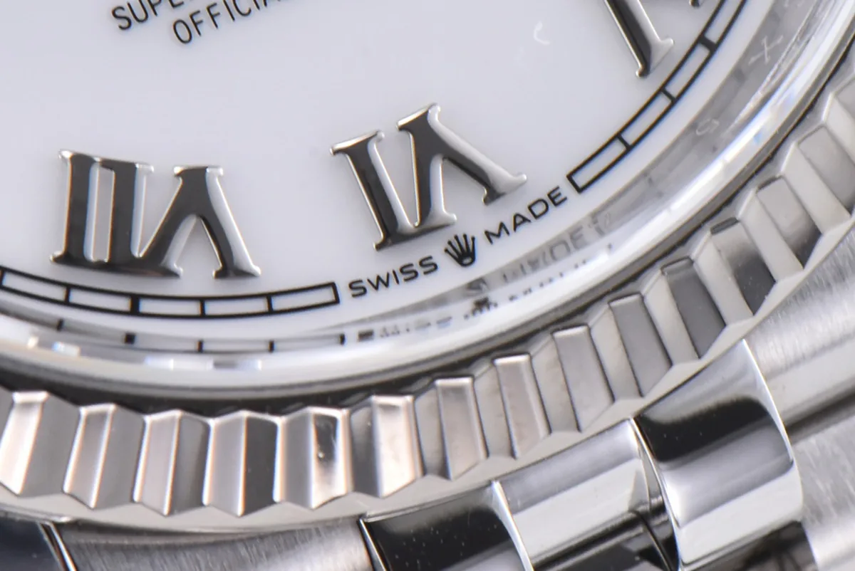 Datejust 36 126234 quadrante bianco con numeri romani in acciaio su bracciale Jubilee - immagine 5