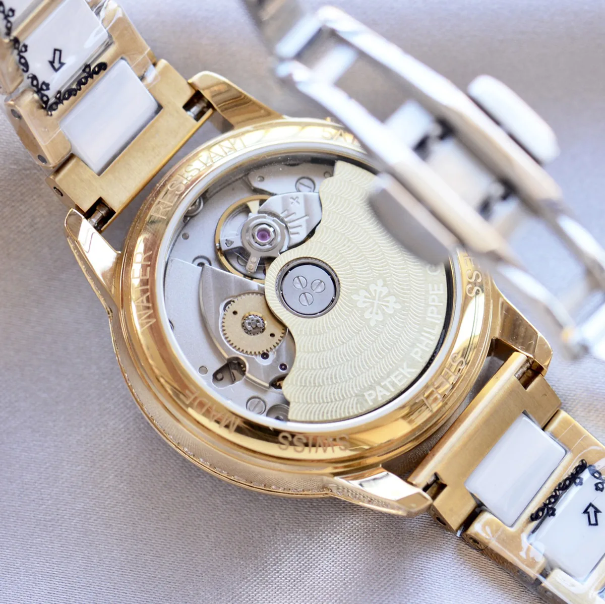 Grand Complications Ladies First Perpetual Calendar con bisel de diamantes en oro amarillo - Imagen 5